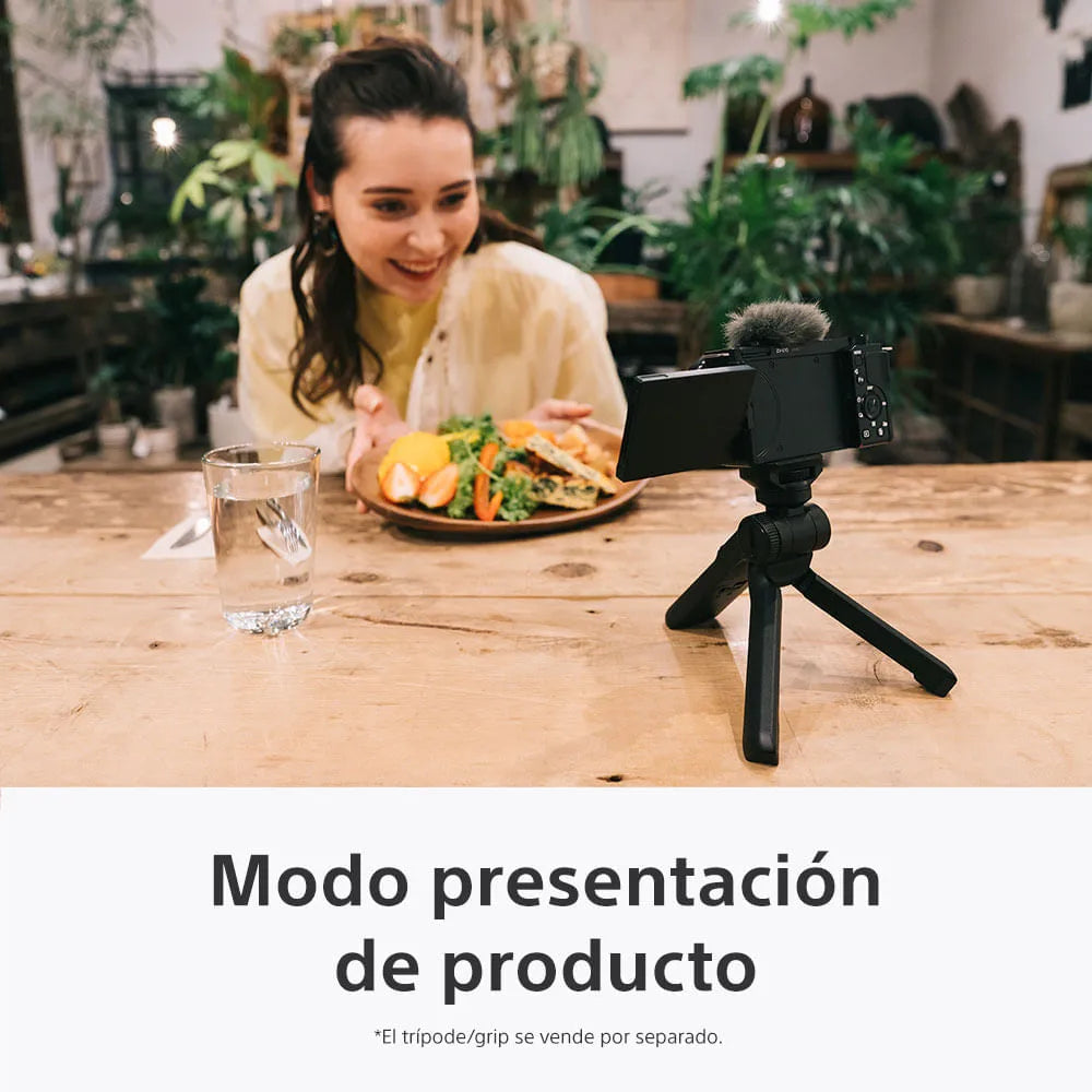 Cámara digital Alpha para vlogs APS-C con lente SELP16502 | Micrófono incorporado | ZV-E10K
